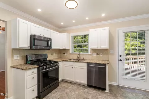 5008 Millstone Dr, Durham, NC 27713 photo 9