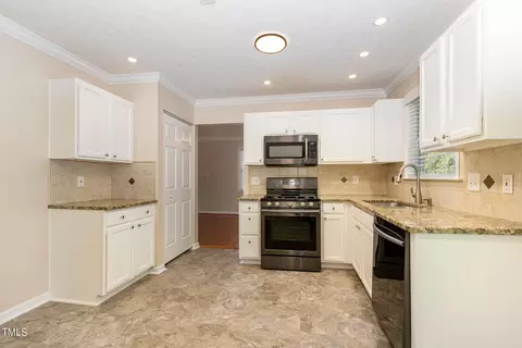 5008 Millstone Dr, Durham, NC 27713 photo 8