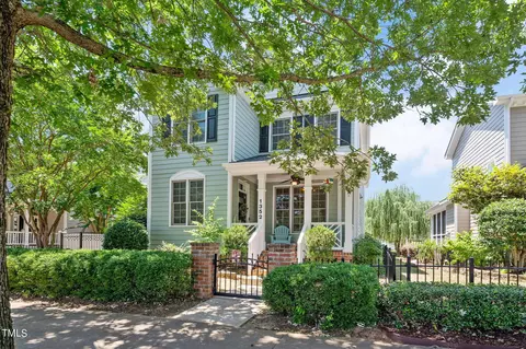1352 Ileagnes Rd, Raleigh, NC 27603