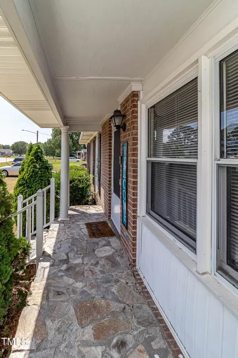 831 Second St, Ayden, NC 28513 photo 2