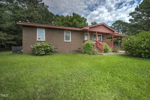 607 3rd St, Spring Hope, NC 27882 photo 2