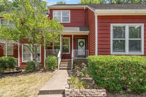 106 Weathersfield Dr, Durham, NC 27713