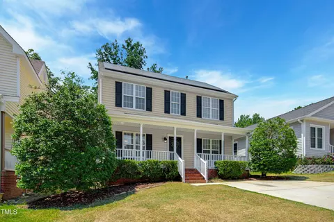 1945 Talamore Ct, Raleigh, NC 27604