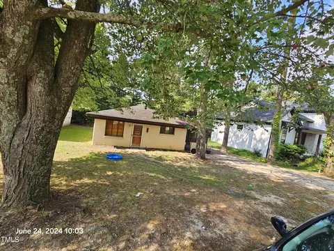 112 Boyd St, Cary, NC 27513
