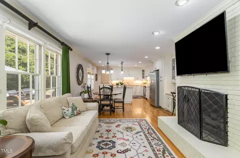 Kitchen - 2901 Augusta Ct, Raleigh, NC 27607 photo 6 of 6