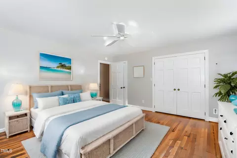 Bedroom - 2901 Augusta Ct, Raleigh, NC 27607 photo 2 of 2