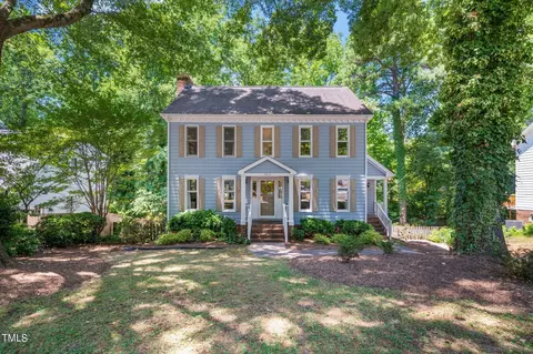 7417 Chippenham Ct, Raleigh, NC 27613