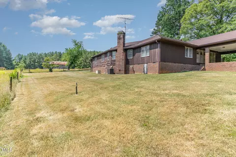 Exterior - 8450 Perry Rd, Graham, NC 27253 photo 8 of 9
