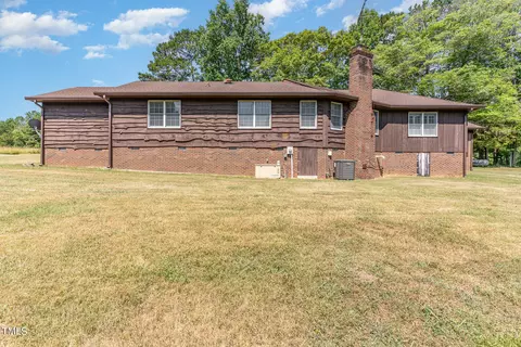 Exterior - 8450 Perry Rd, Graham, NC 27253 photo 7 of 9