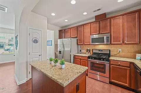 57 Pocono Dr, Durham, NC 27705 photo 8