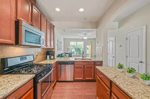 57 Pocono Dr, Durham, NC 27705 photo 7
