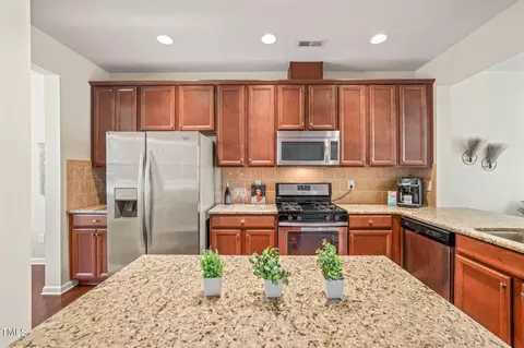 57 Pocono Dr, Durham, NC 27705 photo 9