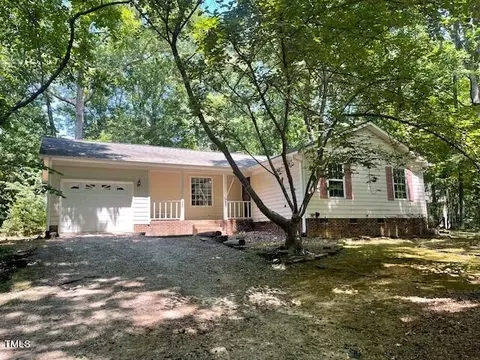 4300 Surry Ridge Cir, Apex, NC 27539
