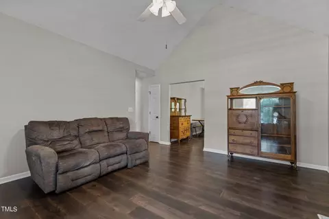 320 Jared Dr, Angier, NC 27501 photo 5