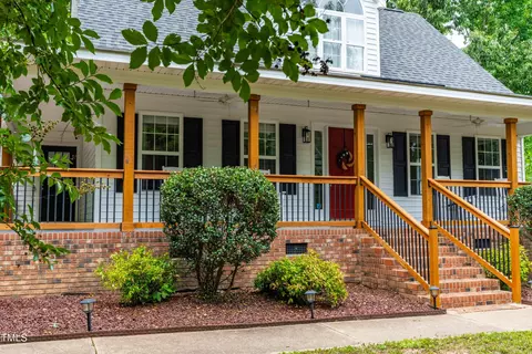 182 Wintergreen Dr, Garner, NC 27529 photo 3