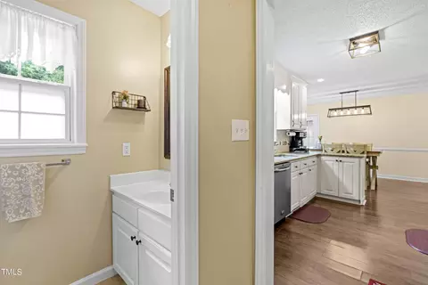 182 Wintergreen Dr, Garner, NC 27529 photo 17
