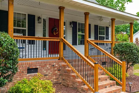 182 Wintergreen Dr, Garner, NC 27529 photo 6