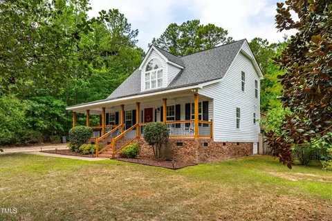 182 Wintergreen Dr, Garner, NC 27529 photo 5