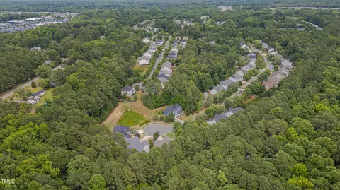 View/Area - 1619 Timber Wolf Dr, Durham, NC 27713 photo 5 of 6