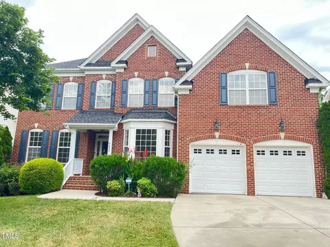 8022 Wade Green Pl, Cary, NC 27519