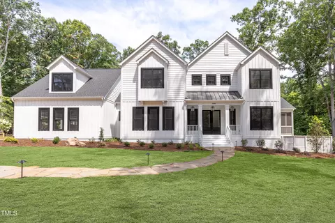 1098 Millbrook Cir, Chapel Hill, NC 27516