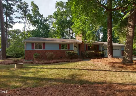 3317 Scott Dr, Raleigh, NC 27604