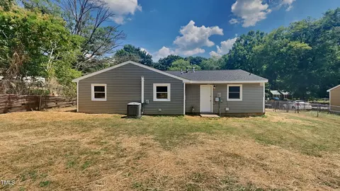 519 Walton St, Durham, NC 27703 photo 9