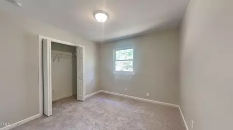 519 Walton St, Durham, NC 27703 photo 4
