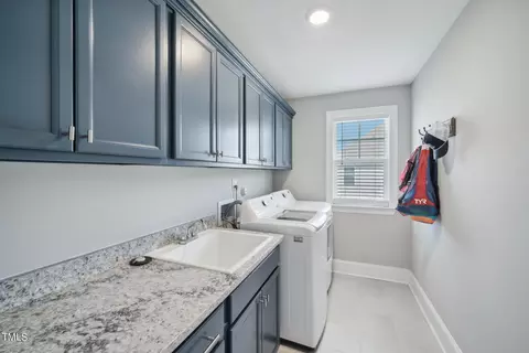 451 Dungannon Lp, Clayton, NC 27520 photo 21