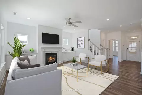 Living - 8724 Maxine St #4, Willow Spring, NC 27592 photo 2 of 2
