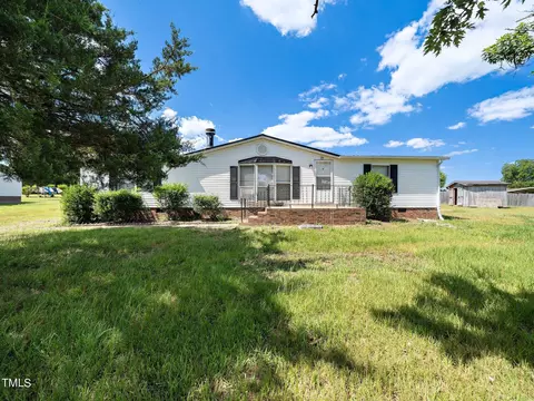 101 Buckhorn Ln, Archer Lodge, NC 27527