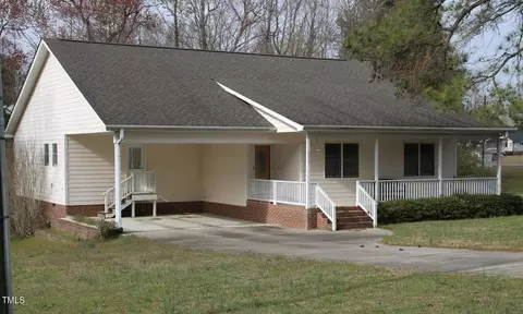221 Hollingworth St, Bunn, NC 27508