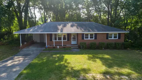 521 Lee St, Burlington, NC 27217