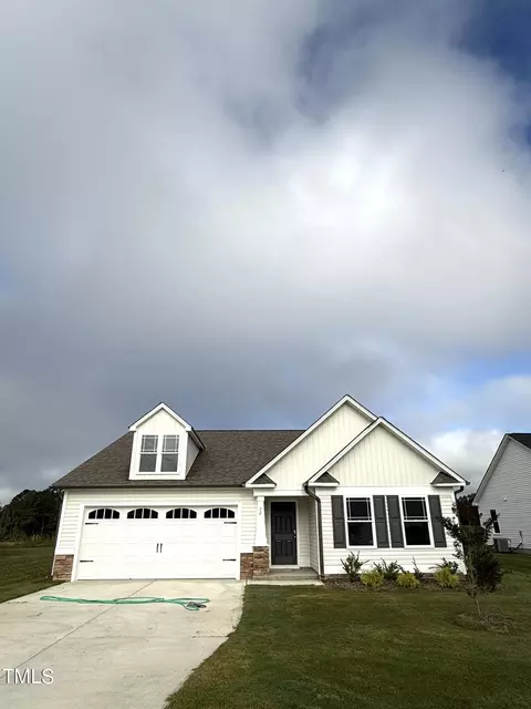 72 Scotties Ridge Dr, Princeton, NC 27569