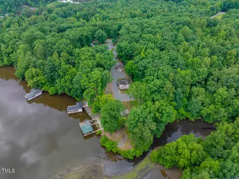 183 Stover Davis Rd, Leasburg, NC 27291 photo 4