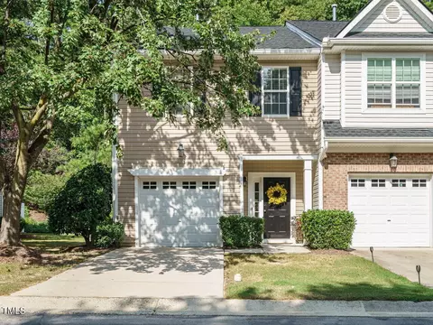 342 Anterbury Dr, Apex, NC 27502