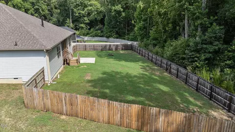 Exterior - 95 Longo Ln, Benson, NC 27504 photo 6 of 10