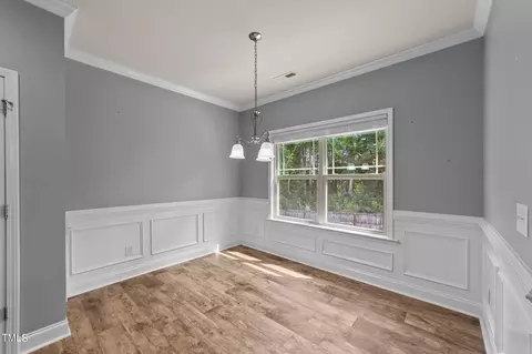 Dining - 95 Longo Ln, Benson, NC 27504 photo 2 of 3
