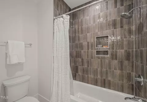 Bath - 5402 Garrett Rd, Durham, NC 27707 photo 5 of 5