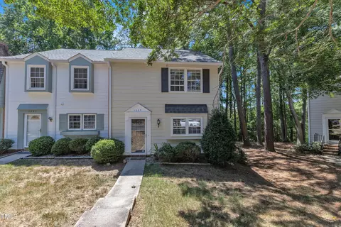 1333 Garden Crest Cir, Raleigh, NC 27609