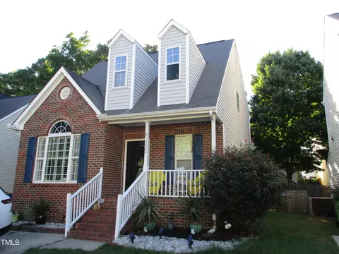 1929 Crag Burn Ln, Raleigh, NC 27604
