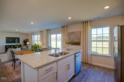 Kitchen - 3609 Drafton Dr, Raleigh, NC 27610 photo 4 of 6