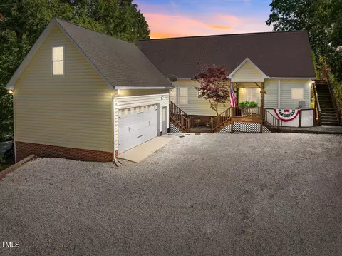 868 Jeff Rd, Semora, NC 27343 photo 2