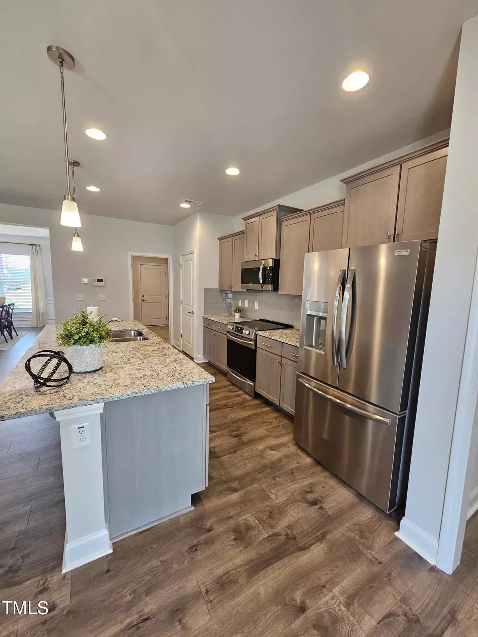  805 S Caswell St, La Grange, NC 28551 photo 10