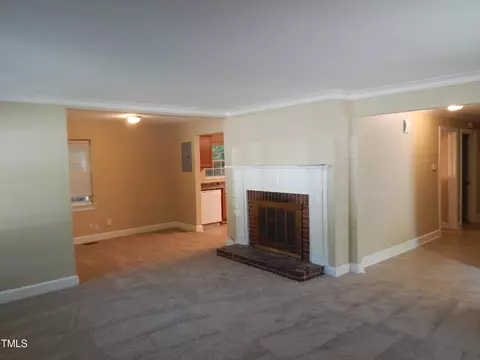 2129 S Roxboro St, Durham, NC 27707 photo 9