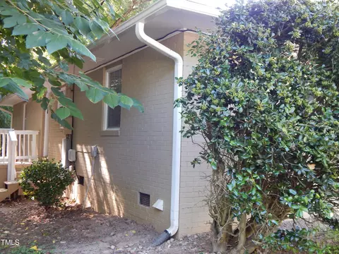 2129 S Roxboro St, Durham, NC 27707 photo 6