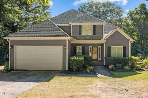144 Peach Orchard Dr, Benson, NC 27504