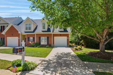 104 Bayleigh Ct, Garner, NC 27529
