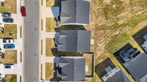View/Area - 2129 Campbell Loop, Burlington, NC 27215 photo 4 of 6