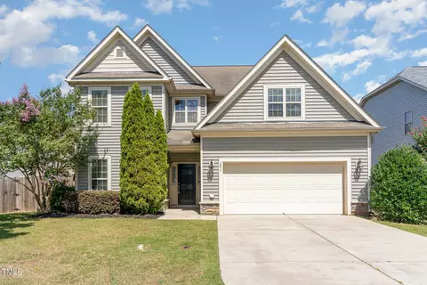 35 Sugarfield Ln, Clayton, NC 27527